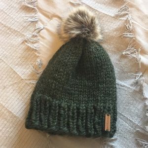 Hand-knit beanie with pom